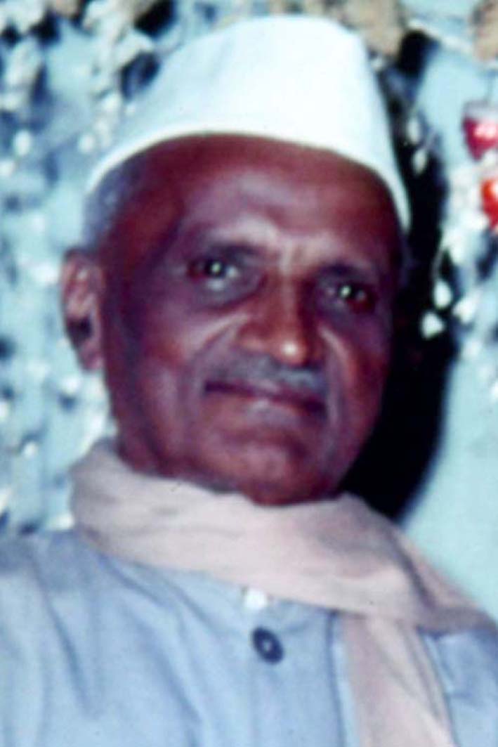 Kriyavan Patrakar Shreepad Shankar Navare